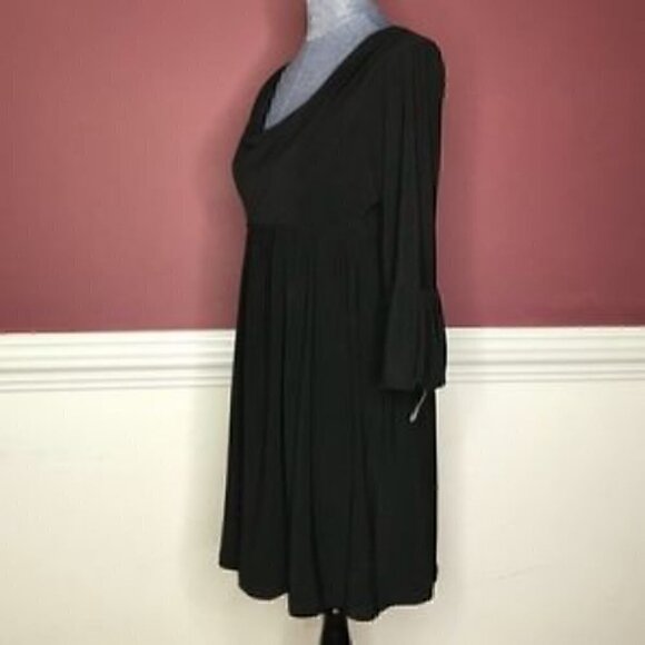 **NWOT** Blu Sage black mini v-neck dress size m - Picture 3 of 3